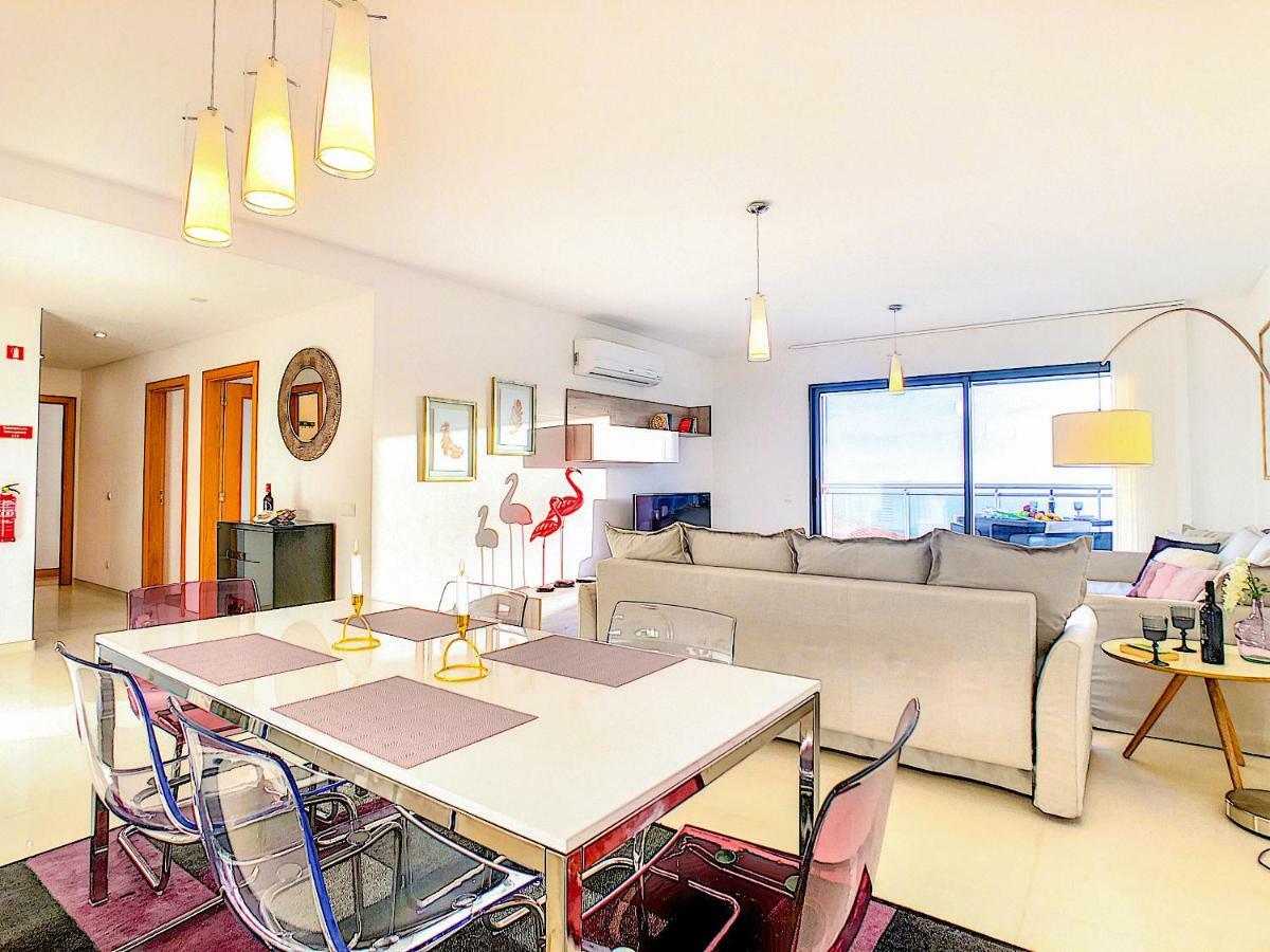 Apartamento Paradisus By Lovelystay Caniço Екстериор снимка